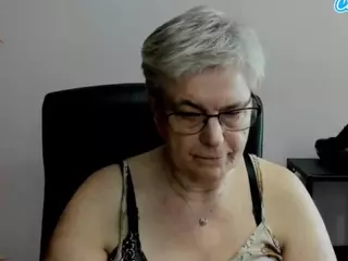 IrisLust's Live Sex Cam Show