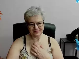 IrisLust's Live Sex Cam Show