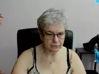 IrisLust's Live Sex Cam Show