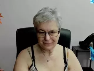 IrisLust's Live Sex Cam Show