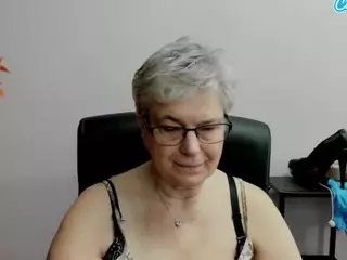 IrisLust's Live Sex Cam Show