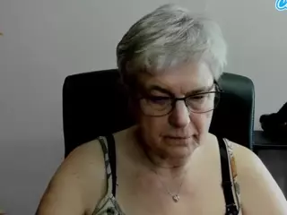 IrisLust's Live Sex Cam Show