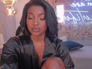 savannahstorm webcam model