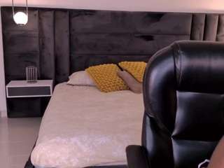 savannahstorm live webcam show