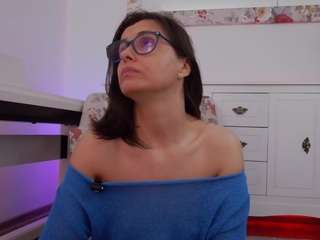 SophieeRain live cam preview