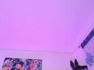 angelsjones Live Webcam on CamSoda