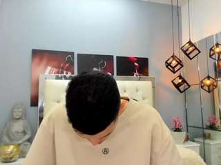 brian-scott23 Live Webcam on CamSoda