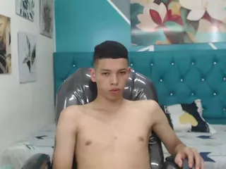Brian-scott23's Live Sex Cam Show