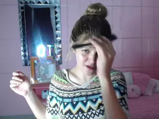 Carly-09's Live Sex Cam Show
