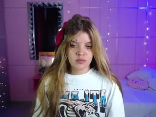 Carly-09's Live Sex Cam Show
