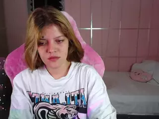 Carly-09's Live Sex Cam Show