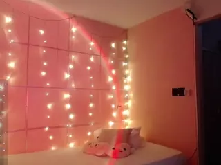 Carly-09's Live Sex Cam Show