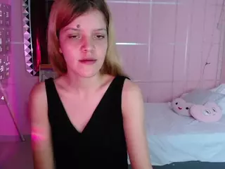 Carly-09's Live Sex Cam Show