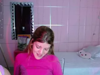 Carly-09's Live Sex Cam Show