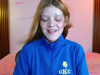 Carly-09's Live Sex Cam Show