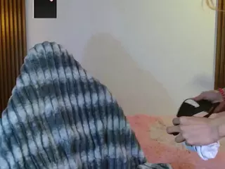 Carly-09's Live Sex Cam Show