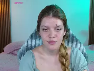 Carly-09's Live Sex Cam Show