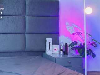 valentino-moon webcam