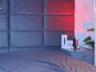 valentino-moon webcam