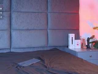 valentino-moon webcam