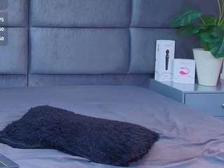 valentino-moon webcam