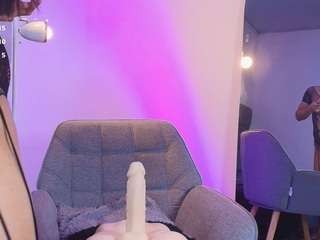 valentino-moon webcam