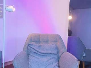 valentino-moon webcam