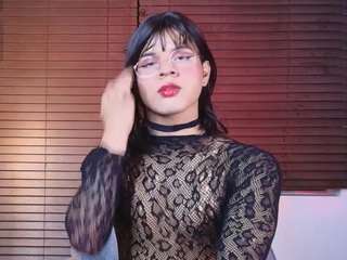 valentino-moon webcam