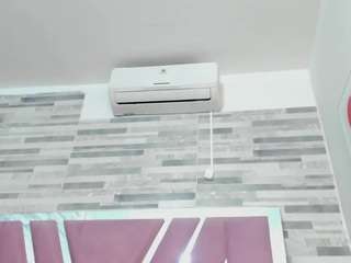 alana-roos from CamSoda is Freechat