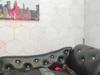 ana-fuentes Live Webcam on CamSoda