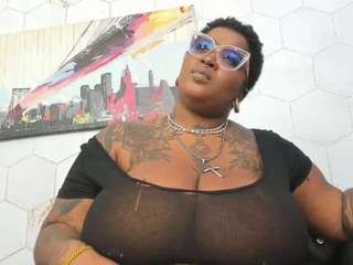 ANA-FUENTES live webcam show