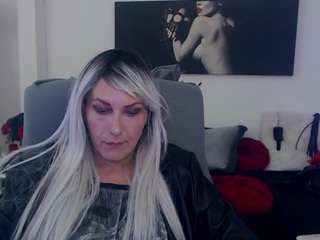 GoddessEvelyn01