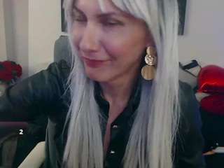 GoddessEvelyn01
