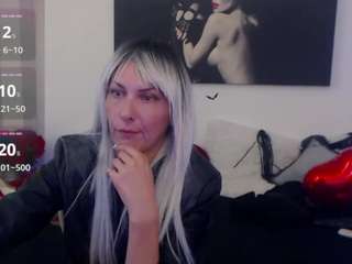 GoddessEvelyn01