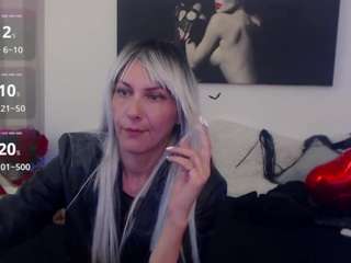 GoddessEvelyn01