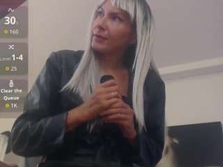GoddessEvelyn01