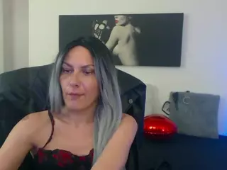 GoddessEvelyn01's Live Sex Cam Show