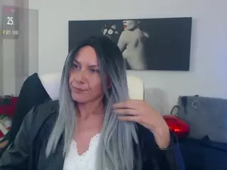 GoddessEvelyn01's Live Sex Cam Show