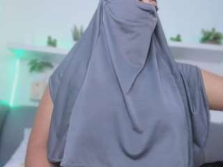 isa-perez Live Webcam on CamSoda