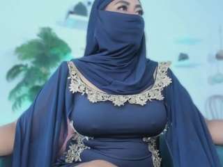 isa-perez Live Webcam on CamSoda