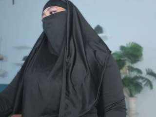 isa-perez's CamSoda show and profile