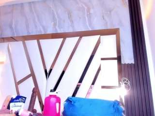 lola-hornei webcam