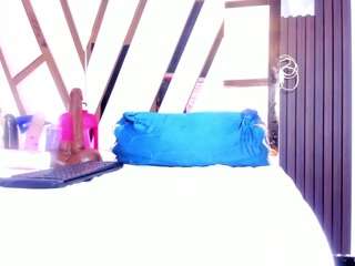 lola-hornei chat room