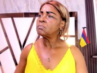 lola-hornei
