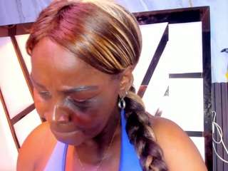 lola-hornei live webcam show