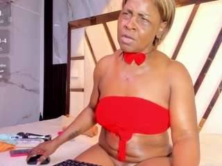 lola-hornei