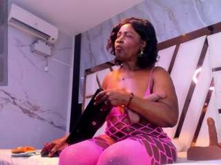 lola-hornei