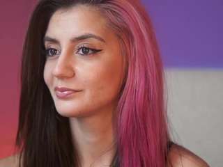 sabrinakali's CamSoda show and profile