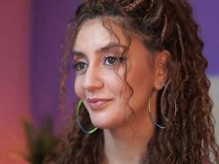 sabrinakali's CamSoda show and profile