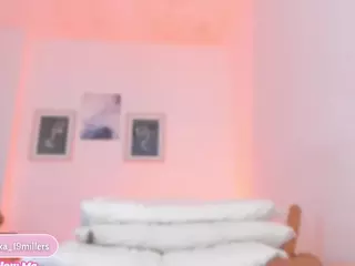 Alexa-millers's Live Sex Cam Show